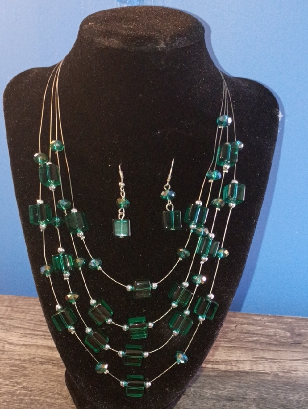 Multi-Strand Emerald Green Beaded Necklace & Earring Set